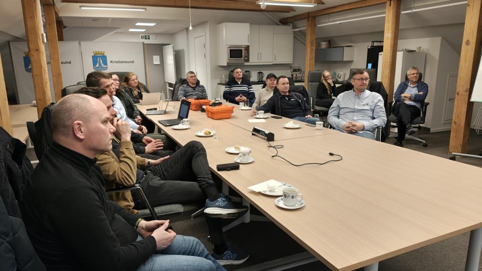 Lenke til artikkel: Byggesak samlet tømrer- og snekkerforetak til kurs
