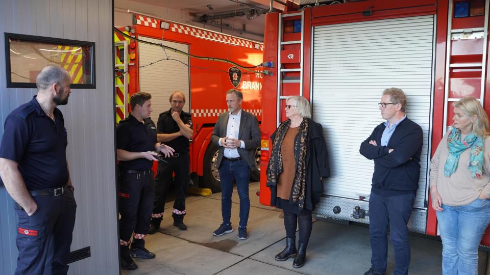 Lenke til artikkel: Omvisning på Kristiansund brannstasjon sammen med Kreftforeningen