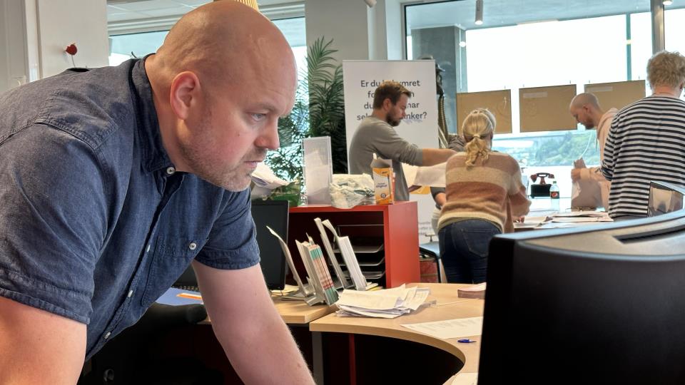 Lenke til artikkel: I dag telles alle forhåndsstemmer
