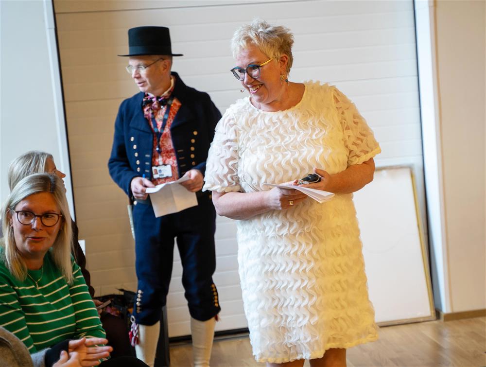 folk skole - Klikk for stort bilde