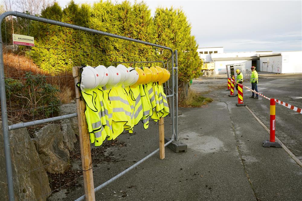 gravemaskin folk utendørs - Klikk for stort bilde