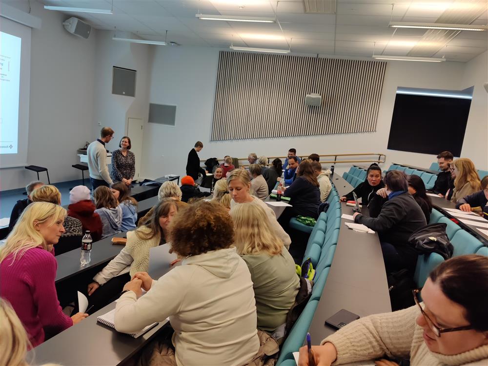 Kick-off brukermedvirkning nye skolebygg mandag denne uken. Mange deltok på dette viktige møtet. - Klikk for stort bilde