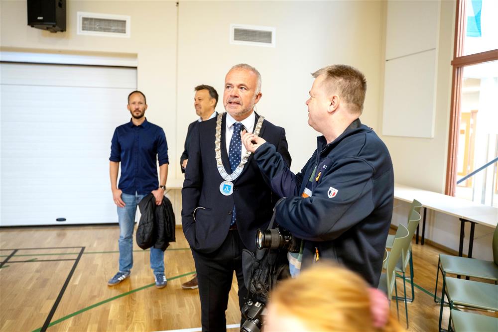 folk skole - Klikk for stort bilde