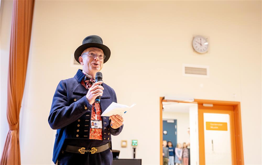 folk skole - Klikk for stort bilde