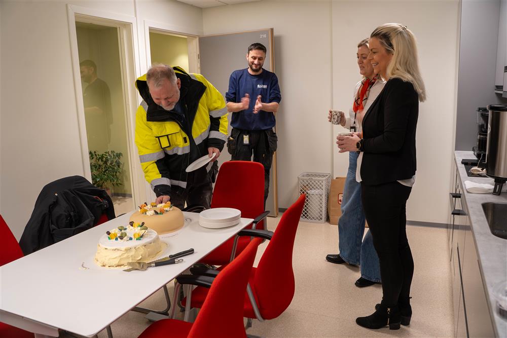 innendørs  - Klikk for stort bilde