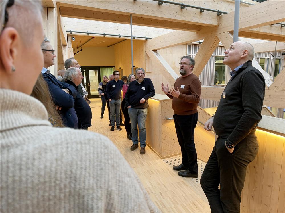 folk innendørs arkitektur - Klikk for stort bilde